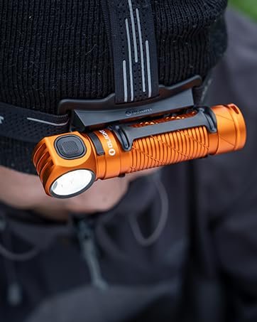 Amazon.co.jp: OLIGHT(オーライト) Perun 3 Mini LED ヘッドライト